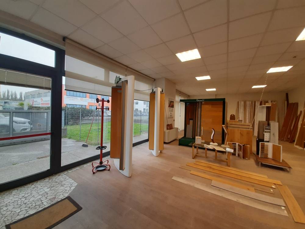 Foto 5 - Capannone artigianale a SAN DONA' DI PIAVE zona CENTRI COMMERCIALI in vendita - Rif.: 2345