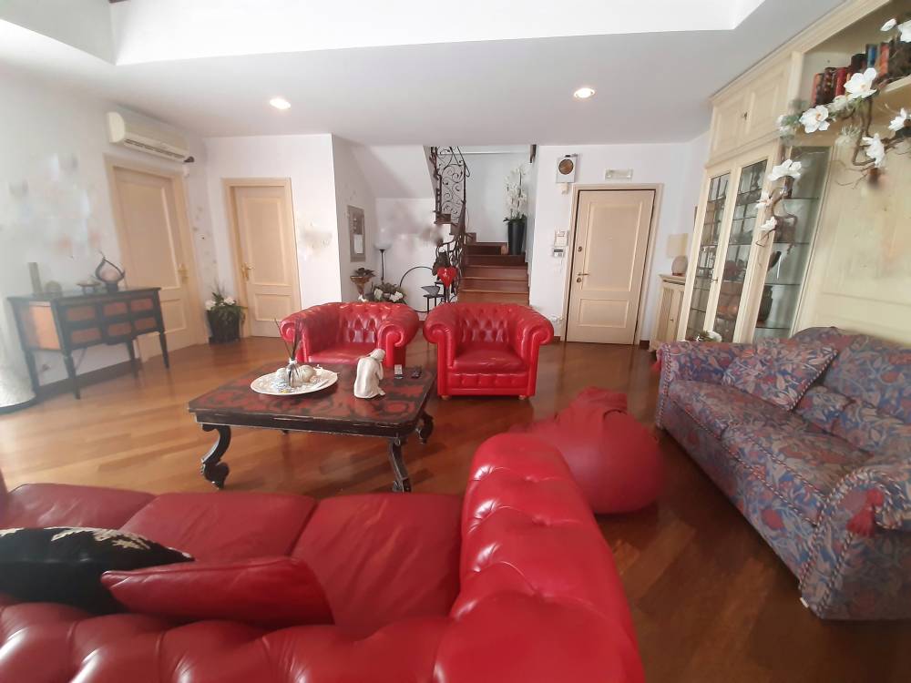 soggiorno - Appartamento 3 camere a SAN DONA' DI PIAVE zona CENTRO in vendita - Rif.: 2370