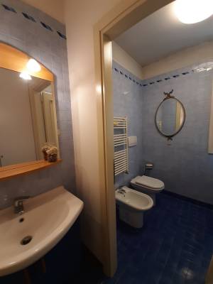 bagno padronale - Appartamento 3 camere SAN DONA' DI PIAVE zona CENTRO in vendita - Rif.: 2409