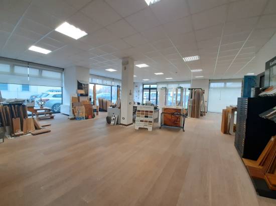 Foto 1 - Capannone artigianale SAN DONA' DI PIAVE zona CENTRI COMMERCIALI in vendita - Rif.: 2345