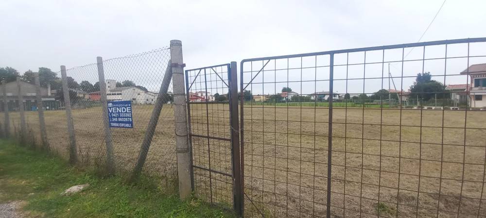 Foto 6 - Terreno edificabile a SAN DONA' DI PIAVE zona CHIESANUOVA in vendita - Rif.: 2385