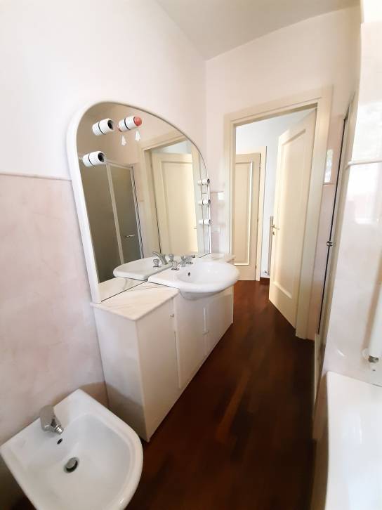 bagno in camera - Appartamento 3 camere a SAN DONA' DI PIAVE zona CENTRO in vendita - Rif.: 2409