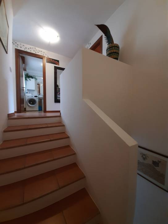 scala p.sottotetto - Casa a schiera 3 camere a SAN DONA' DI PIAVE zona ISTITUTI in vendita - Rif.: 2426