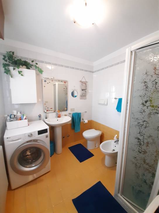 bagno sottotetto - Casa a schiera 3 camere a SAN DONA' DI PIAVE zona ISTITUTI in vendita - Rif.: 2426