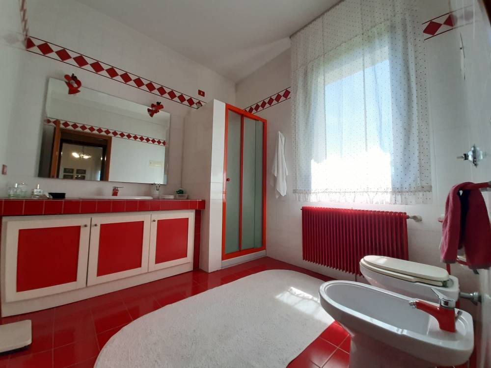 bagno - Casa singola a SAN DONA' DI PIAVE in vendita - Rif.: 2427