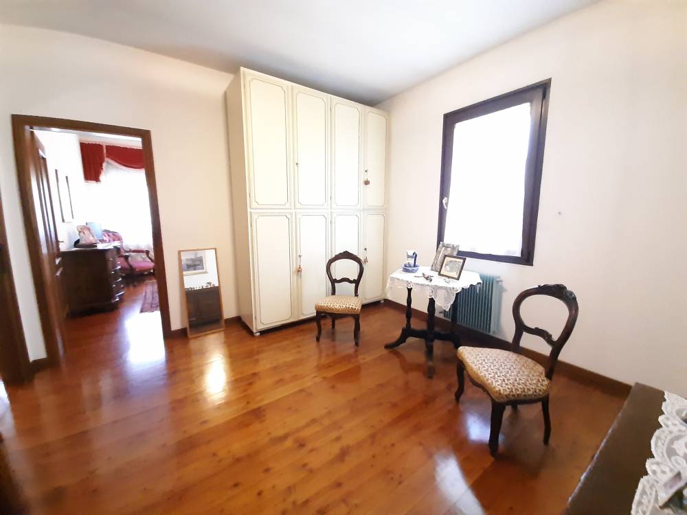 camera - Casa singola a SAN DONA' DI PIAVE in vendita - Rif.: 2427