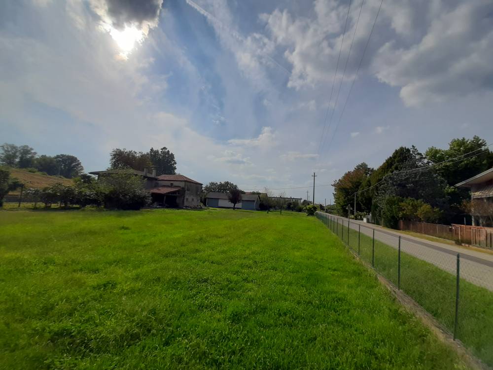 Foto 2 - Terreno edificabile a NOVENTA DI PIAVE zona ROMANZIOL in vendita - Rif.: 2441