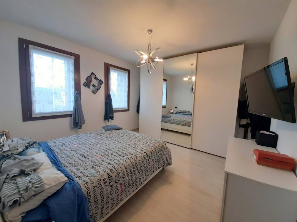 camera matrimoniale - Appartamento 3 camere a FOSSALTA DI PIAVE in vendita - Rif.: 2454