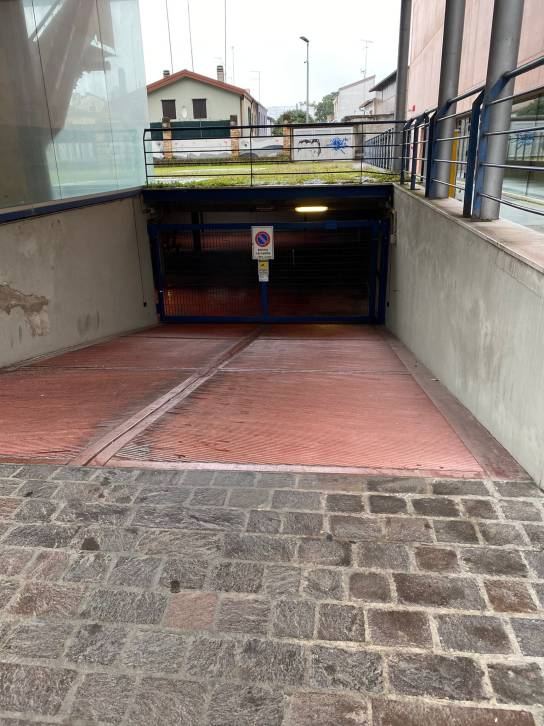 Foto 2 - Garage a SAN DONA' DI PIAVE zona CENTRO in vendita - Rif.: 2458