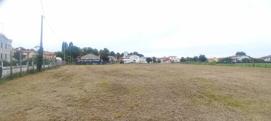 Foto 1 - Terreno edificabile SAN DONA' DI PIAVE zona CHIESANUOVA in vendita - Rif.: 2385
