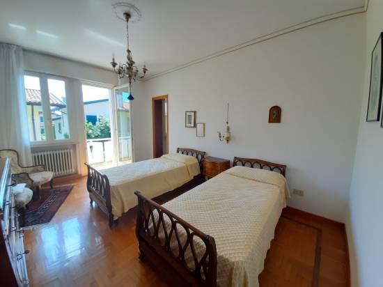 camera matrimoniale con guardaroba - Casa singola MUSILE DI PIAVE zona CENTRO in vendita - Rif.: 2419