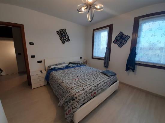 camera matrimoniale - Appartamento 3 camere FOSSALTA DI PIAVE in vendita - Rif.: 2454